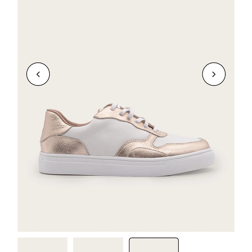 White and Gold leather Sneakers- Kannas